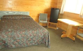 Dreamland Motel